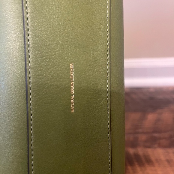 Coach Brooklyn 28 Dark Lime - Picture 11 of 11